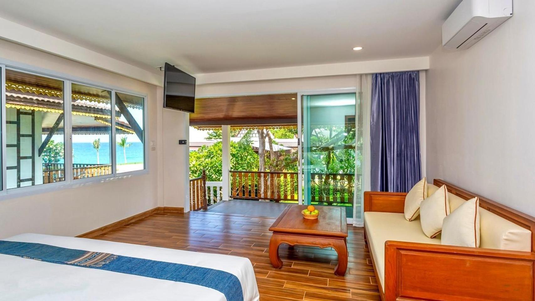 Aura Samui Best Beach Hotel - Sha Plus Lamai Beach  Exterior photo